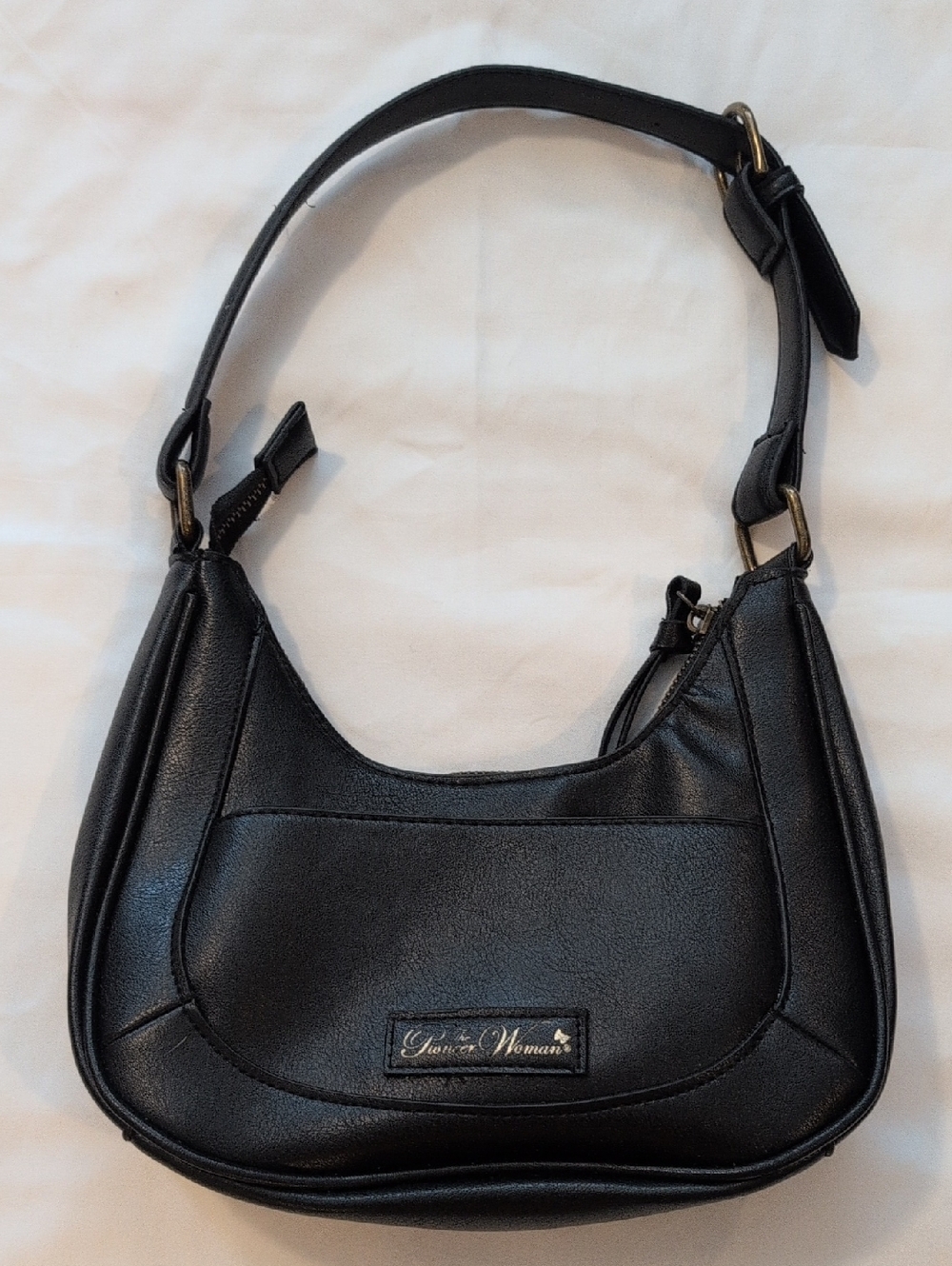 Pioneer Woman Black Leather Crossbody Bag Gold Hardware Adjustable Strap